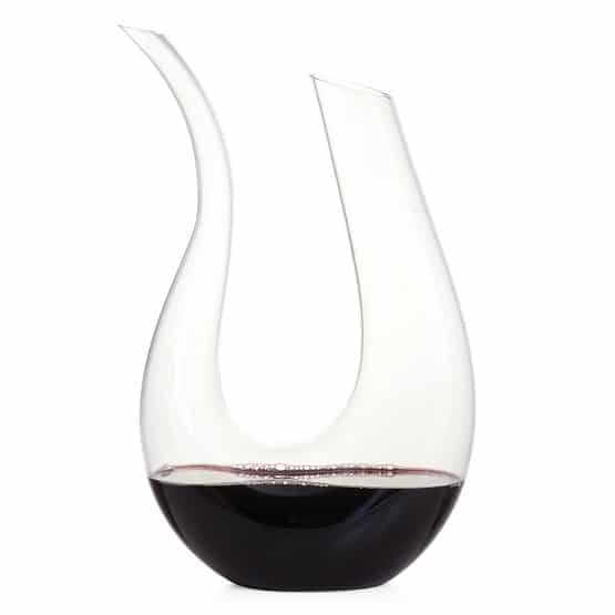 horn shaped wine decanter